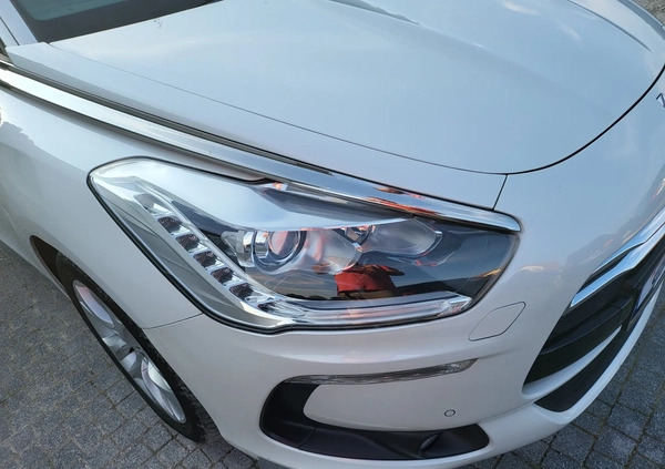 Citroen DS5 cena 44900 przebieg: 179000, rok produkcji 2013 z Uniejów małe 781